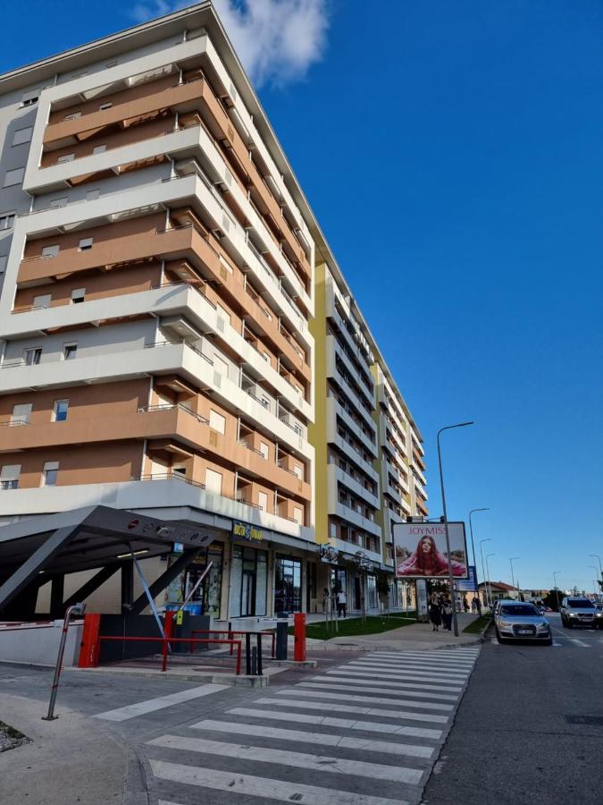 Regina Apartment Podgorica Exterior foto